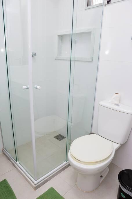 Apartamento Completo - O Melhor Custo X Beneficio Pertinho De Tudo - 3 Minutos A Pe Da Praia غواراباري المظهر الخارجي الصورة